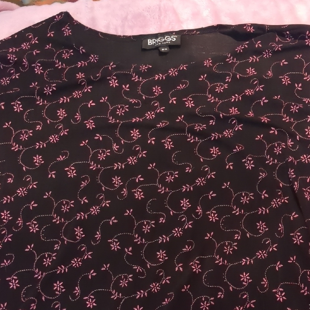 Briggs New York Black and Pink Blouse